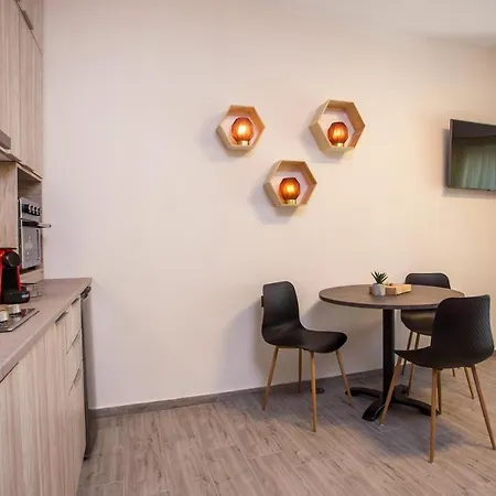 Oleana Di Castello Lägenhet